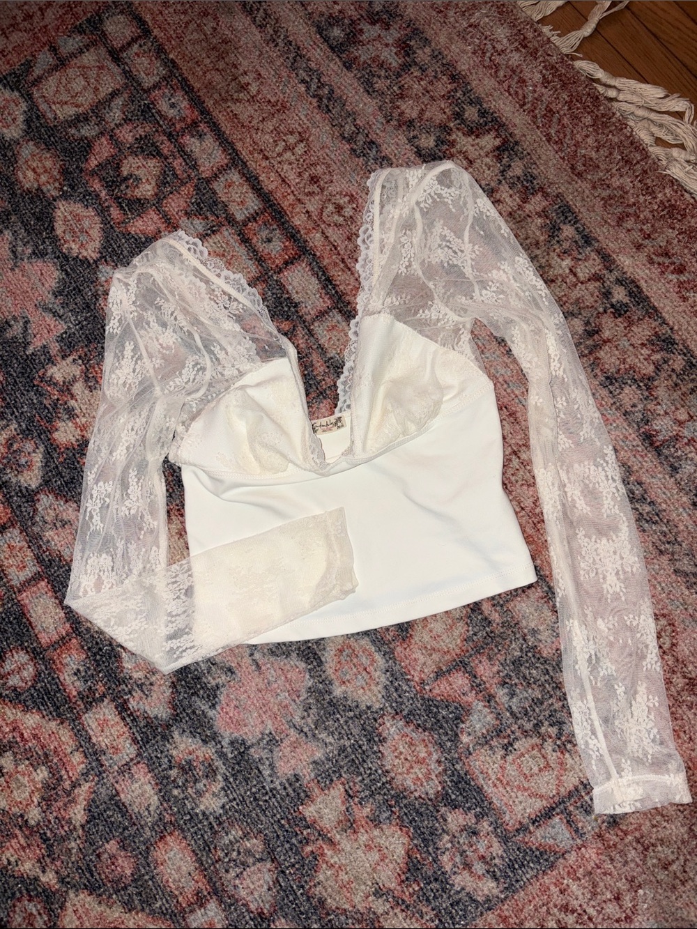White Lace Sleeve Cropped Camisole size XS